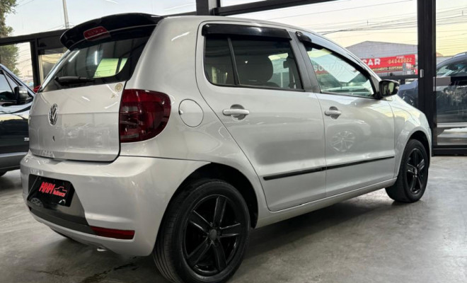 VW - VolksWagen Fox 1.0 Mi-1
