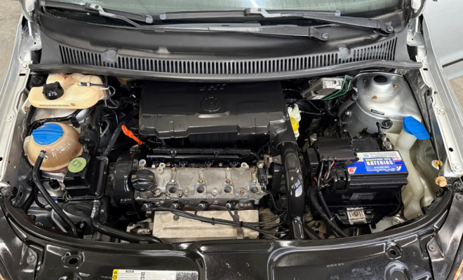 VW - VolksWagen Fox 1.0 Mi-6