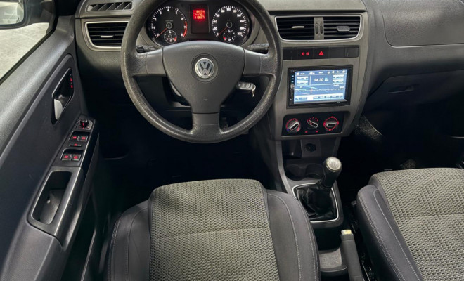 VW - VolksWagen Fox 1.0 Mi-3