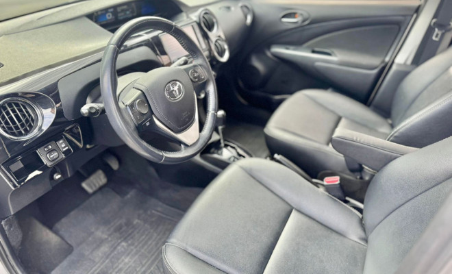 Toyota ETIOS XLS 1.5 Flex 5p Aut. 2017 Flex-5