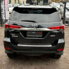 Toyota Hilux SW4 SRX 4x4 2.8 TDI 16V Dies. Aut. 2019 Diesel-4