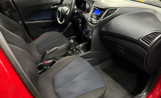 Hyundai HB20 C./C.Plus/C.Style 1.6 Flex 16V Mec. 2014 Flex-4