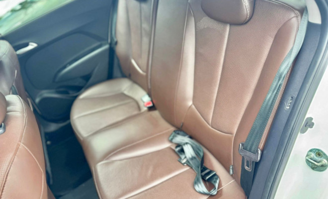 Hyundai HB20X Premium 1.6 Flex 16V Aut. 2017 Flex-6