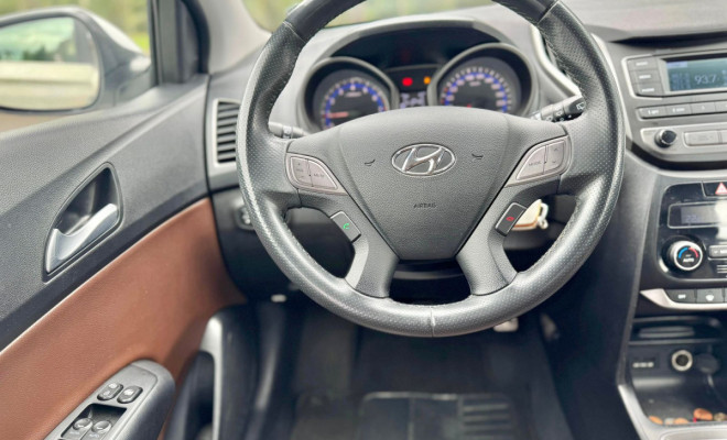 Hyundai HB20X Premium 1.6 Flex 16V Aut. 2017 Flex-7