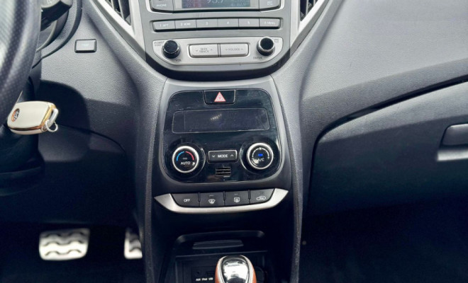 Hyundai HB20X Premium 1.6 Flex 16V Aut. 2017 Flex-8
