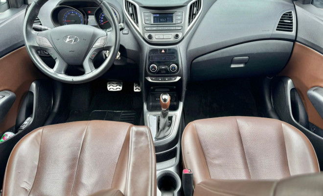 Hyundai HB20X Premium 1.6 Flex 16V Aut. 2017 Flex-9
