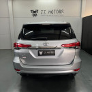 Toyota Hilux SW4 SRX 4x4 2.8 TDI 16V Diesel Aut.-7