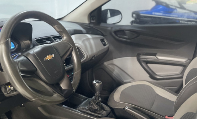GM - Chevrolet ONIX HATCH LT 1.0 8V FlexPower 5p Mec. 2014 Flex-4