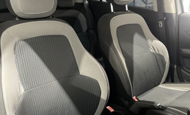 GM - Chevrolet ONIX HATCH LT 1.0 8V FlexPower 5p Mec. 2014 Flex-10