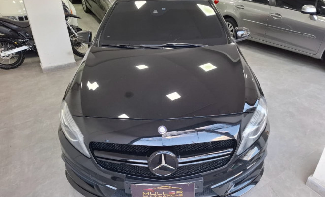 Mercedes-Benz Classe A45 AMG 4MATIC 2.0 Turbo Aut. 2014 Gasolina-11