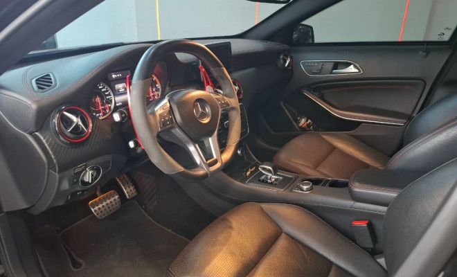 Mercedes-Benz Classe A45 AMG 4MATIC 2.0 Turbo Aut. 2014 Gasolina-7