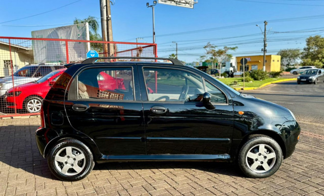 Caoa Chery/Chery QQ 1.1/1.0 12V 69cv 5p 2013 Gasolina-3