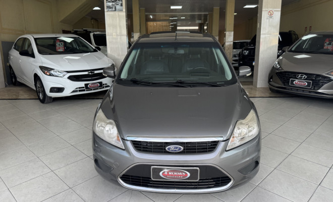 Ford Focus Sedan 2.0 16V/2.0 16V Flex 4p Aut. 2009 Flex