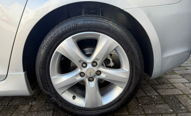 GM - Chevrolet CRUZE HB Sport LTZ 1.8 16V FlexP. 5p Aut 2014 Flex-8