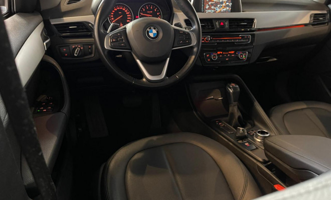 BMW X1 SDrive 20i 2.0 TB Active Flex Aut. 2018-5