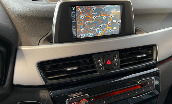 BMW X1 SDrive 20i 2.0 TB Active Flex Aut. 2018-8
