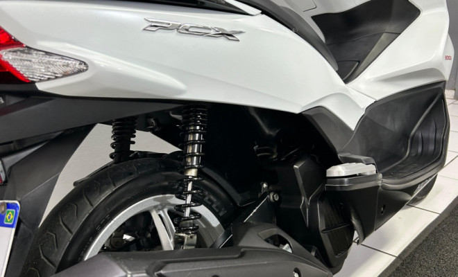 HONDA PCX 150/DLX 2016 Gasolina-4