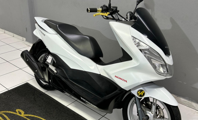 HONDA PCX 150/DLX 2016 Gasolina-0