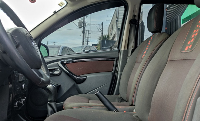 Renault SANDERO STEPWAY Hi-Flex 1.6 16V 5p 2012 Flex-8