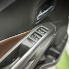GM - Chevrolet COBALT LTZ 1.8 8V Econo.Flex 4p Aut. 2017 Flex-6