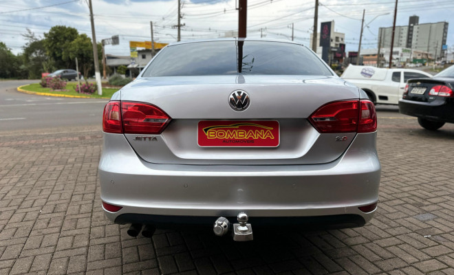 VW - VolksWagen JETTA Highline 2.0 TSI 16V 4p Tiptronic 2011 Flex-2