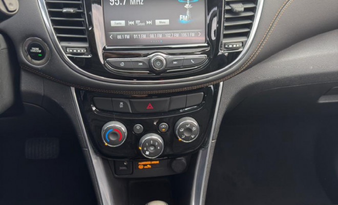 TRACKER Premier 1.4 Turbo Aut 2018 – O SUV premium que combina potência, tecnologia e sofisticação!-10