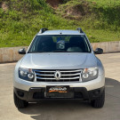 Duster 1.6 Expression Outdoor 2015 – A SUV robusta e versátil para todas as suas aventuras!