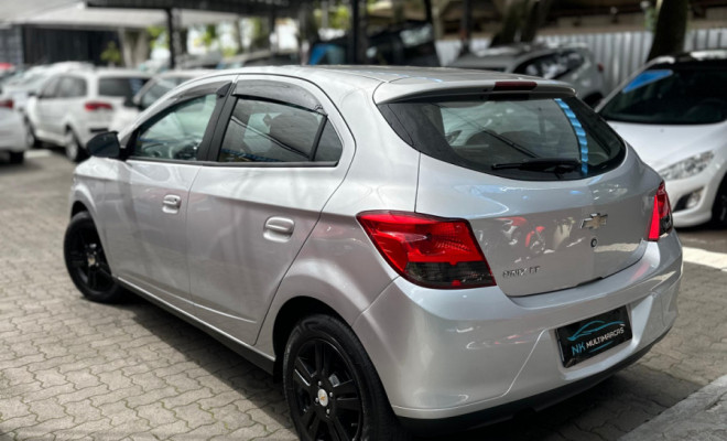 GM - Chevrolet ONIX HATCH LT 1.4 8V FlexPower 5p Mec. 2013 Flex-3