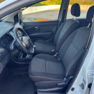 Livina 1.6 2014 – Espaço, conforto e economia em um só carro!
