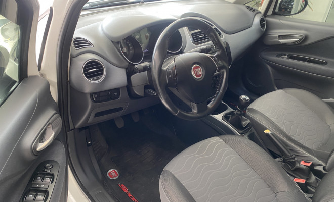 Fiat Punto ESSENCE 1.6 Flex 16V 5p 2016-5