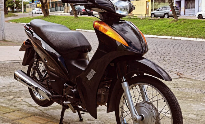 HONDA BIZ 100cc ES ano 2015-0