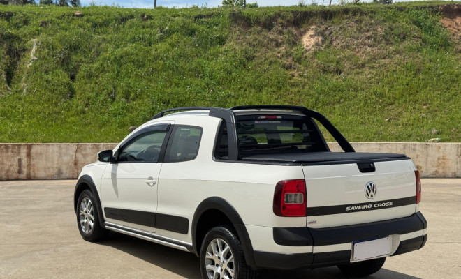 SAVEIRO CROSS 1.6 CD 2016 – A picape aventureira que une robustez, estilo e conforto!-12