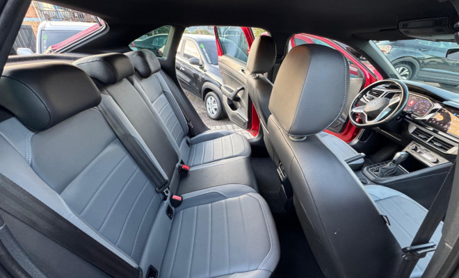 VW - VolksWagen Nivus Highline 1.0 200 TSI Flex Aut. 2021 Flex-17