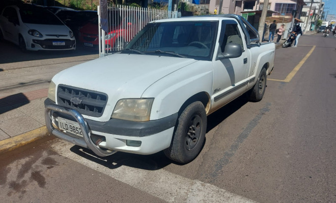 GM - Chevrolet S10 P-Up 2.8/Sert. 2.8 4x4 TB Int. Dies. 2003 Diesel-0