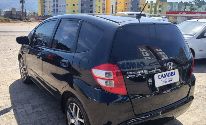 Honda Fit LX 1.4/ 1.4 Flex 8V/16V 5p Mec. 2010 Flex-6