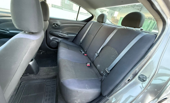Nissan VERSA SV 1.6 16V Flex Fuel 4p Mec. 2012 Flex-7