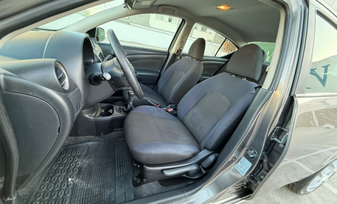 Nissan VERSA SV 1.6 16V Flex Fuel 4p Mec. 2012 Flex-6