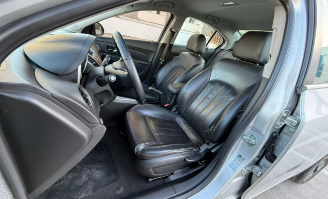 GM - Chevrolet CRUZE LT 1.8 16V FlexPower 4p Aut. 2014 Flex-6
