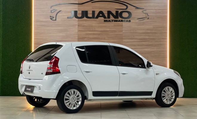 Renault SANDERO Privilège Hi-Flex 1.6 8V 5p 2013 Flex-1