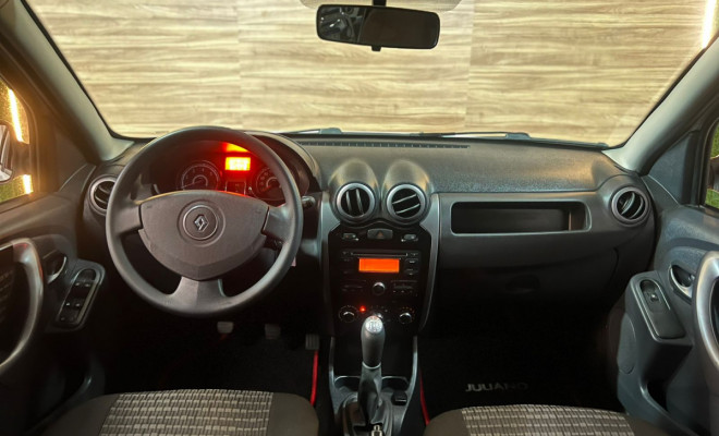 Renault SANDERO Privilège Hi-Flex 1.6 8V 5p 2013 Flex-4