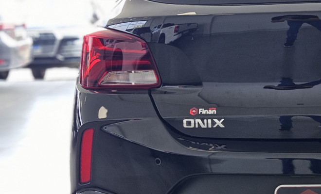 GM - Chevrolet ONIX HATCH LTZ 1.0 12V TB Flex 5p Aut. 2022 Flex-8