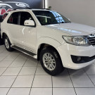 Toyota Hilux SW4 SR 4x2 2.7/2.7 Flex 16V Mec. 2015 Flex