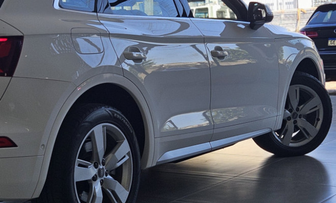 Audi Q5 Prestige Plus 2.0 TFSI Quat. S tronic 2019 Gasolina-22