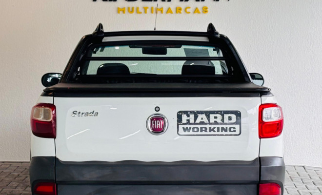 Fiat Strada Working HARD 1.4 Fire Flex 8V CD 2018 Flex-2