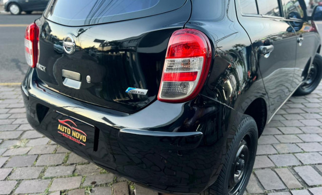 Nissan MARCH 1.0 16V Flex Fuel 5p 2012 Flex-5
