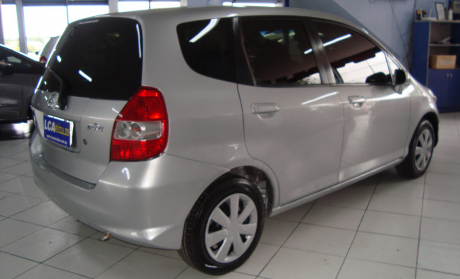 Honda Fit LX 1.4/ 1.4 Flex 8V/16V 5p Mec. 2005 Flex-4