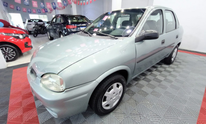 GM - Chevrolet Corsa Sed.Wind 1.0/Millenium/Classic VHC 2003 Gasolina-1