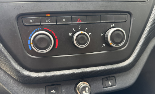 EFFA V25 Furgão 1.3 16V 5p 2023 Gasolina-9