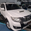 Toyota Hilux SW4 SRV D4-D 4x4 3.0 TDI Dies. Aut 2014 Diesel - 7 LUGARES-10