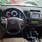 Toyota Hilux SW4 SRV D4-D 4x4 3.0 TDI Dies. Aut 2014 Diesel - 7 LUGARES-23
